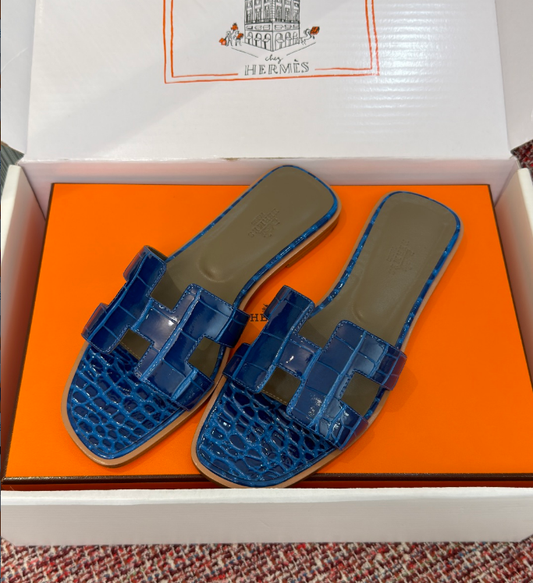 Hermès Oran Sandals for Women In Summer Quick Dry Leather with  blue