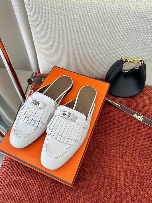 Hermès Leather Mules & Clogs Timeless Craftsmanship for Effortless Style