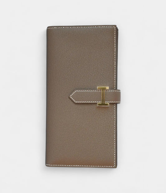 Hermès Béarn Leather Wallet in Brown Classic Warmth Signature Silhouette