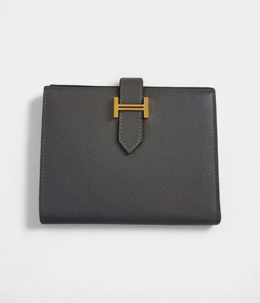 Hermès Béarn Leather Wallet in Grey Subtle Elegance with Iconic Appeal