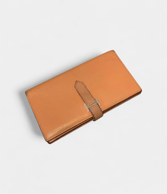 Hermès Béarn Leather Wallet in Orange Iconic Color Meets Timeless Design