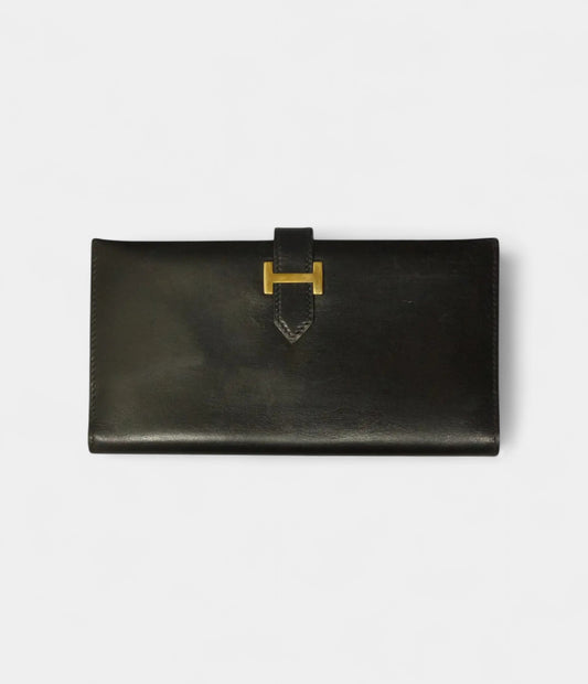 Hermès Béarn Linen and Leather Wallet in Black Textured Elegance with a Modern Edge