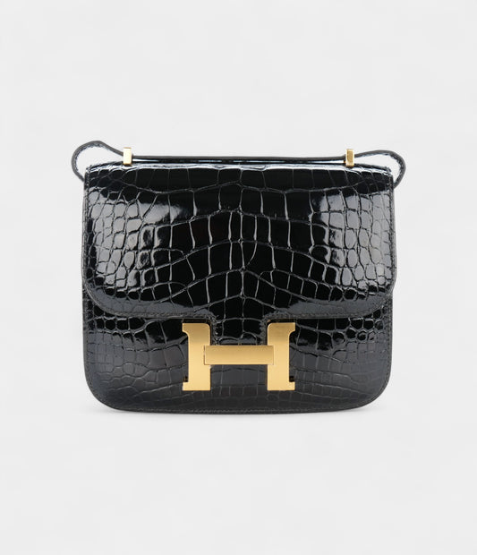 Hermès Constance 18 Noir / Black Alligator Gold Hardware