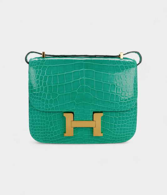 Hermès Constance 18 Vert Jade Shiny Alligator Gold Hardware