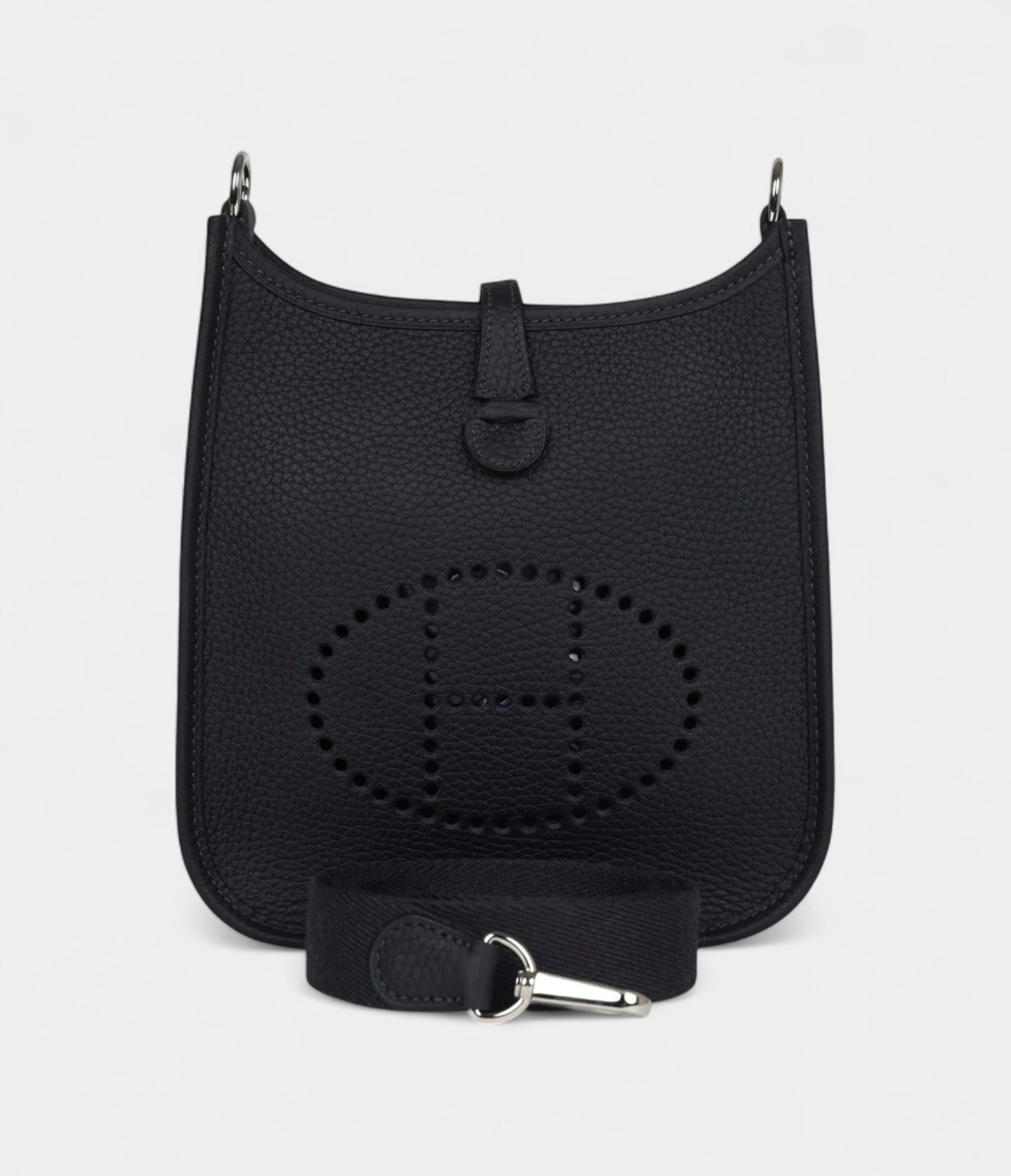Hermès Evelyne TPM Caban Clemence Palladium Hardware