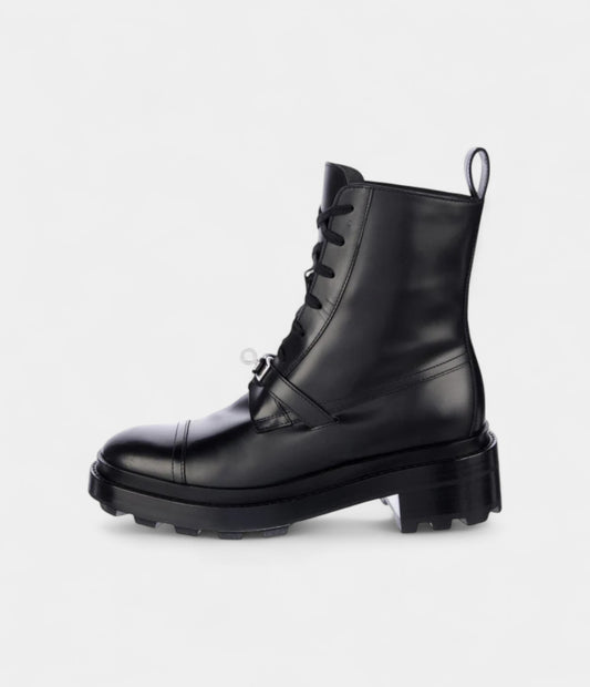 Hermès Funk Leather Combat Boots Bold Style Meets Exceptional Craftsmanship