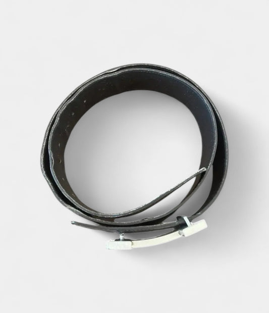 Hermès H Leather Belt The Bold Signature of Timeless Style
