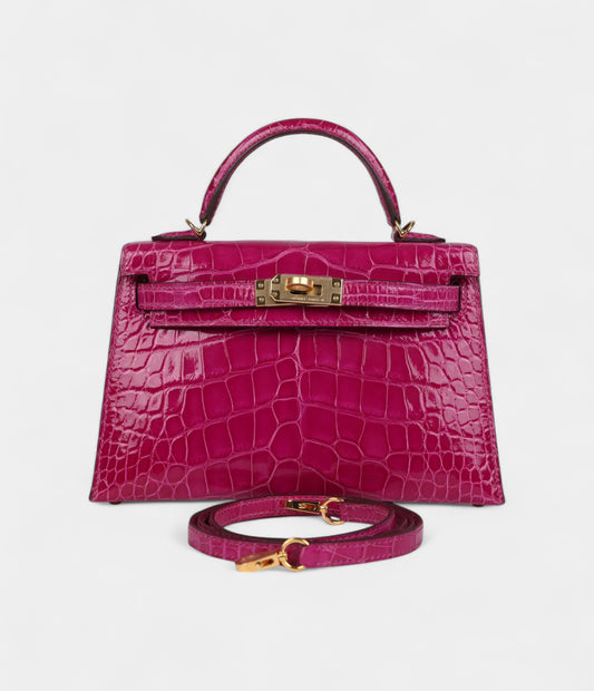 Hermès Kelly Sellier 20 Rose Scheherazade Shiny Alligator Gold Hardware