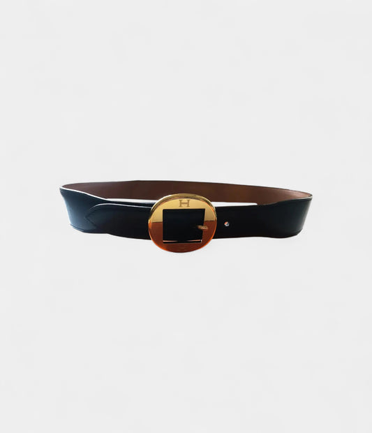 Hermès Leather Belt A Classic Blend of Versatility and Sophistication