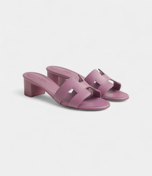 Hermès Oasis Sandals Bruyere - in Calfskin Leather