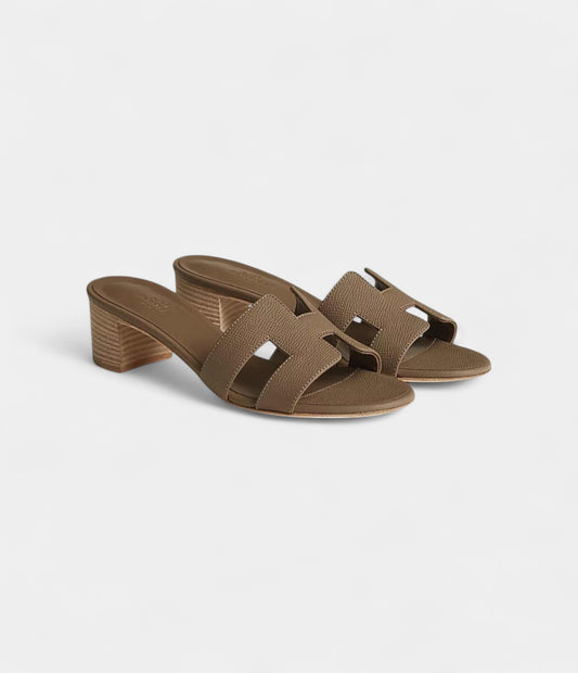 Hermès Oasis Sandals Etoupe Epsom Calfskin
