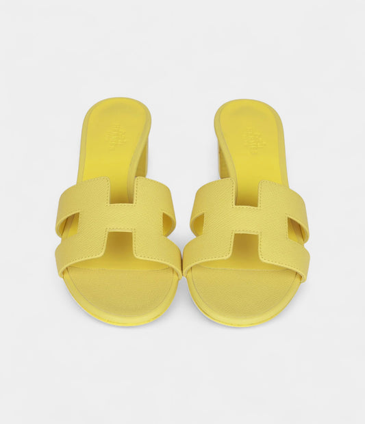 Hermès Oasis Sandals Lime Epsom 37