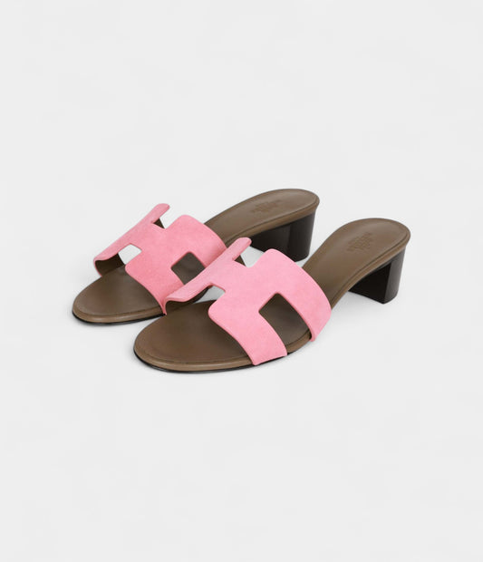 Hermès Oasis Sandals Rose Suede