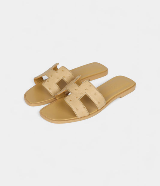 Hermès Oran Sandals Beige Crin Ostrich