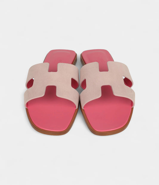 Hermès Oran Sandals Rose Porcelaine 40 EU