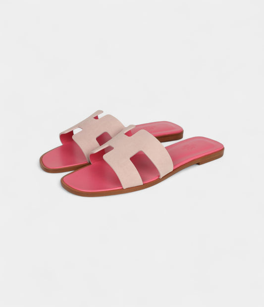 Hermès Oran Sandals Rose Porcelaine