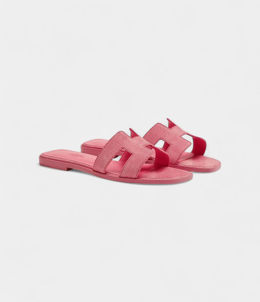 Hermès Oran Sandals for Women In Rose Pink Leather