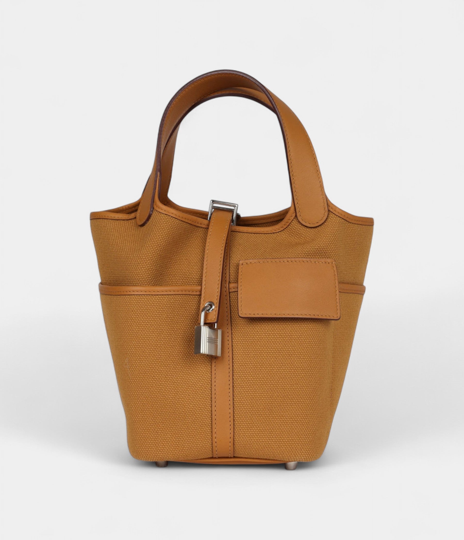 Hermès Picotin Lock 18 Sesame Swift and Toile Canvas Palladium Hardware