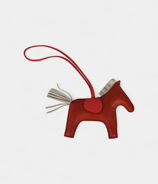 Hermès Rodeo Bag Charm MM Cornaline Craie and Rose Texas Milo Lambskin