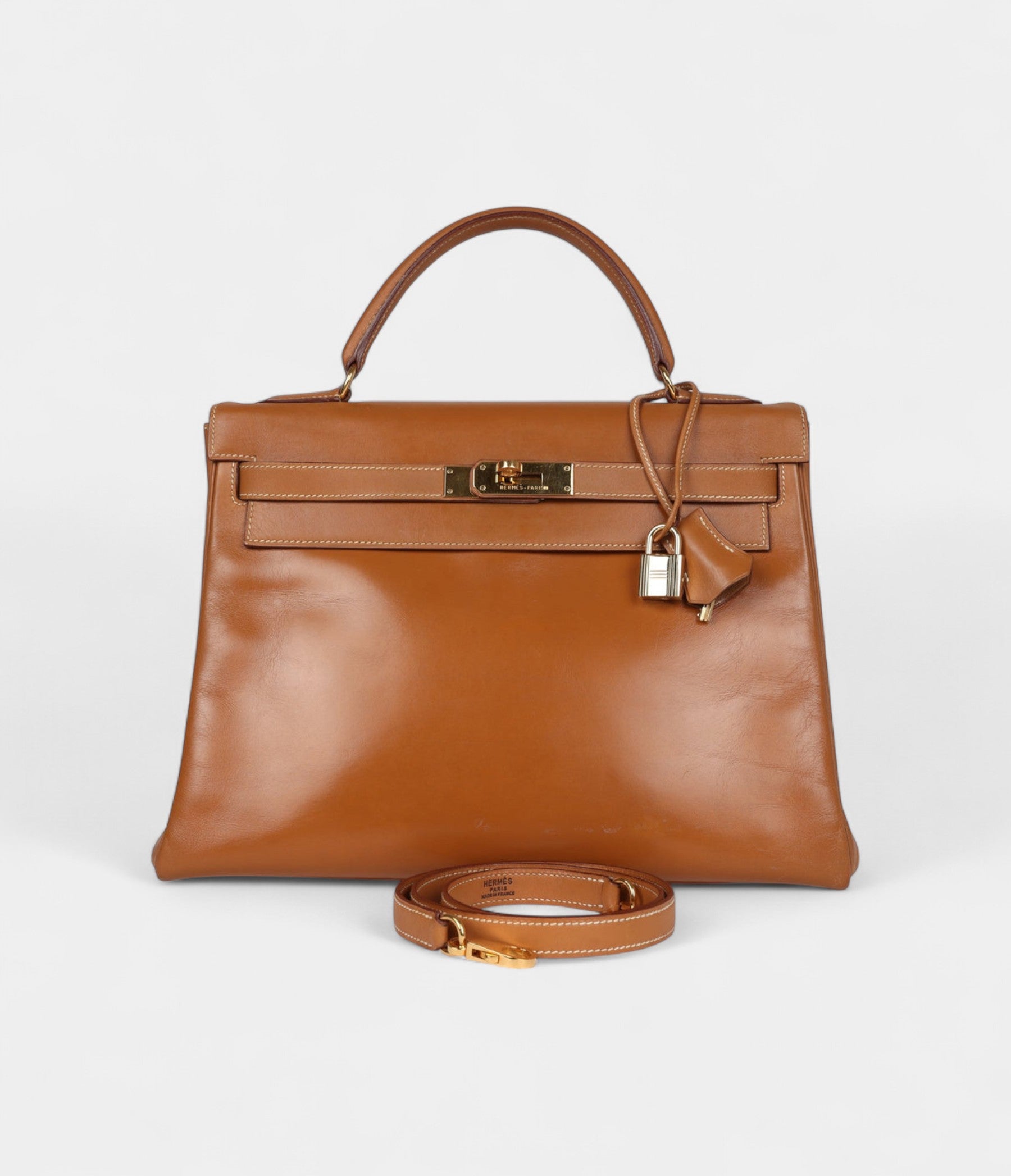 Vintage Hermès Kelly 32 Natural Sand Chamonix Gold Hardware